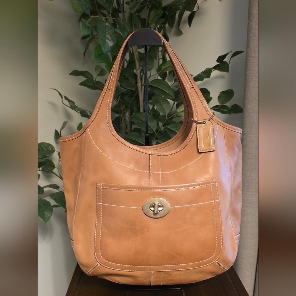 SOLD - - - - Coach Vintage Legacy Ergo XL Burnished Leather Tote Shoulder Bag